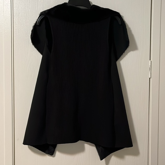 Twelfth Love Black Faux Fur Vest NWOT Size Large - Picture 8 of 11